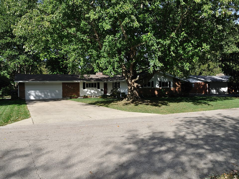 1st image of 2384 S Linda Dr