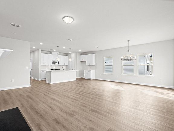 3rd image of 3089 Macaron Ct