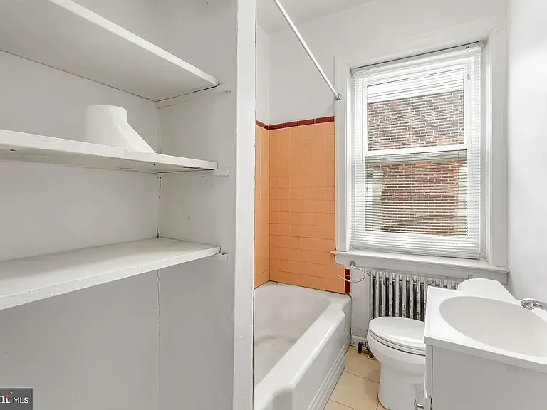 4844 Walnut St. — Photo 3