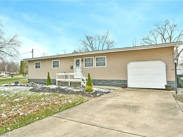 2401 Stewart Dr NW, Warren, OH 44485