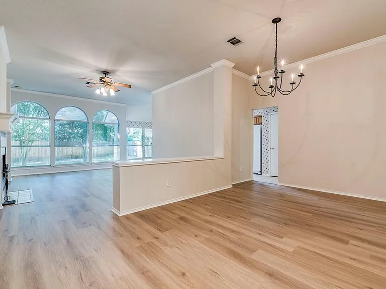 7715 Elkhorn Mountain Trl — Photo 2