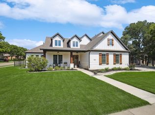 3600 Manchester Ct, Corinth, TX 76210