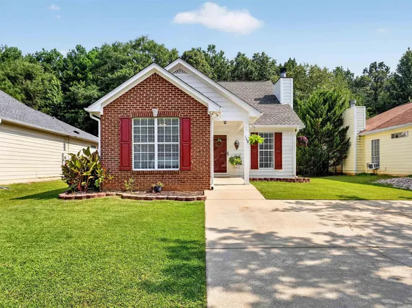 168 Carrington Ln, Calera, AL 35040