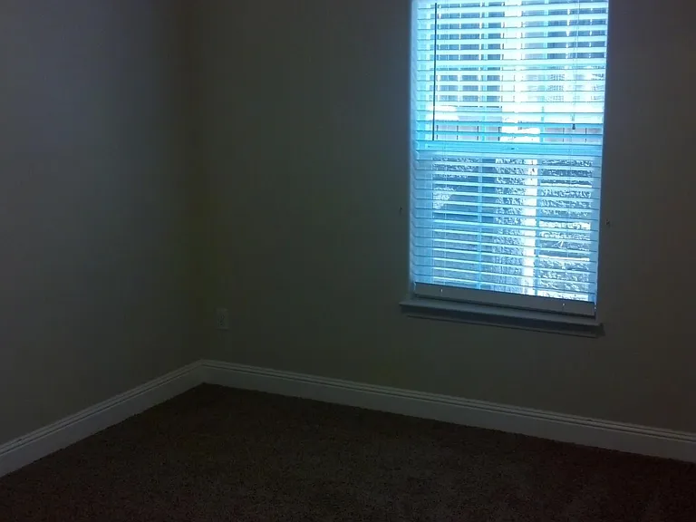 602 Mountain View Dr — Photo 8