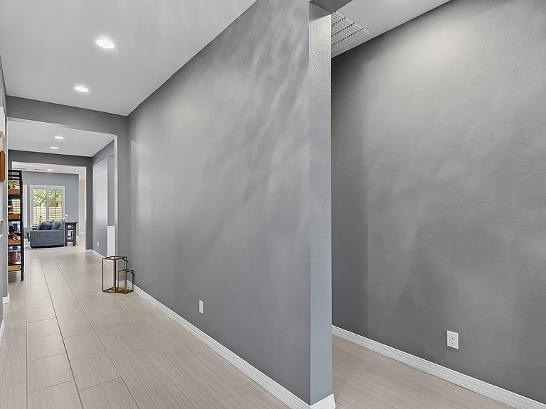 12637 N 143rd Dr — Photo 11