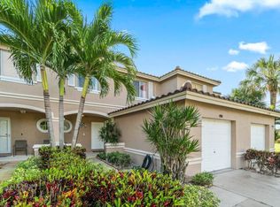 4704 Pinemore Ln, Lake Worth, FL 33463