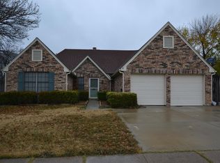 8101 Pacific Pearl Dr, Rowlett, TX 75089