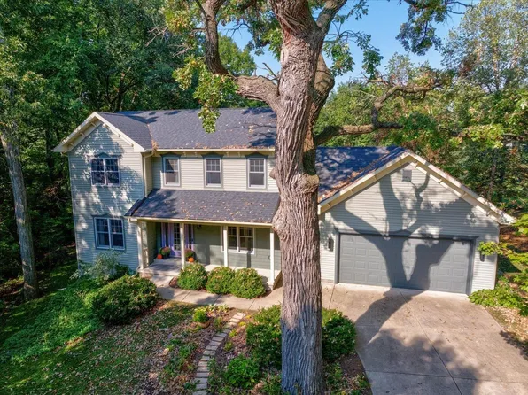 N6761 Shorewood Hills Rd, Lake Mills, WI 53551