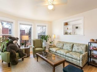 3332 Clinton Ave #2B, Berwyn, IL 60402
