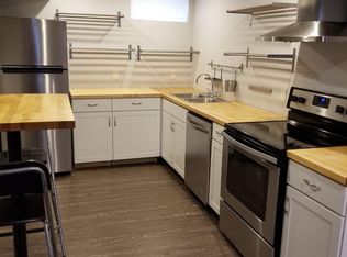 724 4th St SE APT 4, Rochester, MN 55904