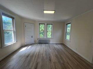 222 Howland Ave, Paramus, NJ 07652