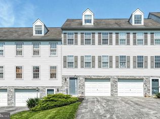 1022 Hearthridge Ln, York, PA