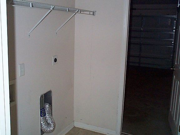 5th image of 3723 W Parkview Dr
