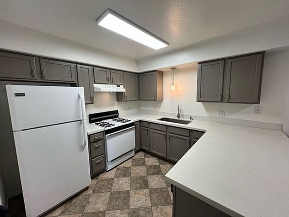 2nd image of 1100 Mondavi Way #H6