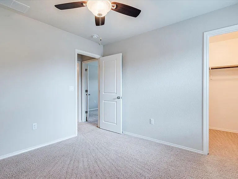 10515 Turnbull Loop — Photo 30