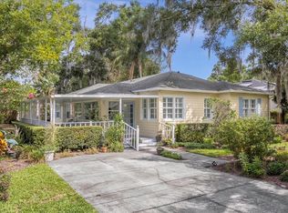 572 Buckminster Cir, Orlando, FL 32803