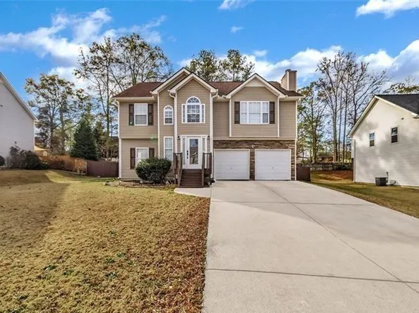 8448 Brook Lake Ln, Douglasville, GA 30134