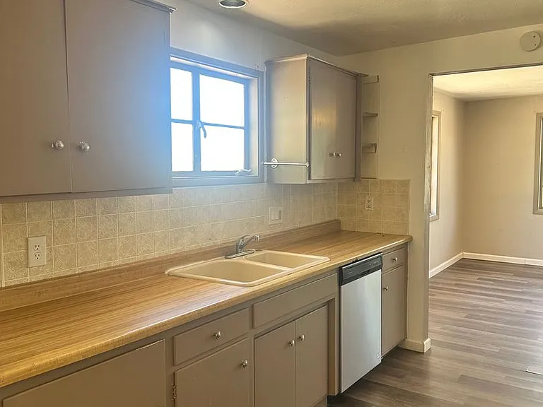 Hildreth-7150 — Photo 5