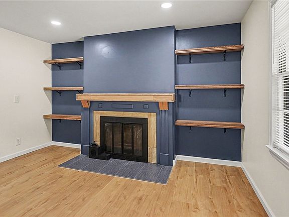 3rd image of 67 Dunrovin Ln