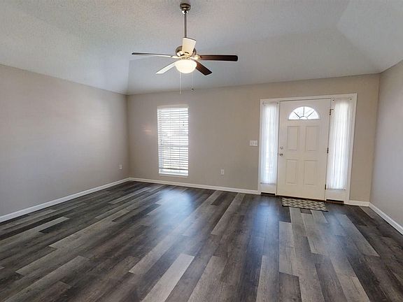 4th image of 1316 Hardwood Dr W