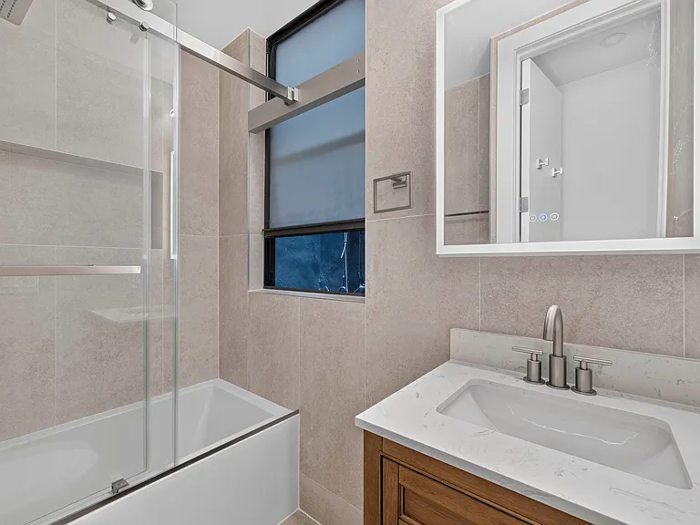 205 8th Ave #3N — Photo 6