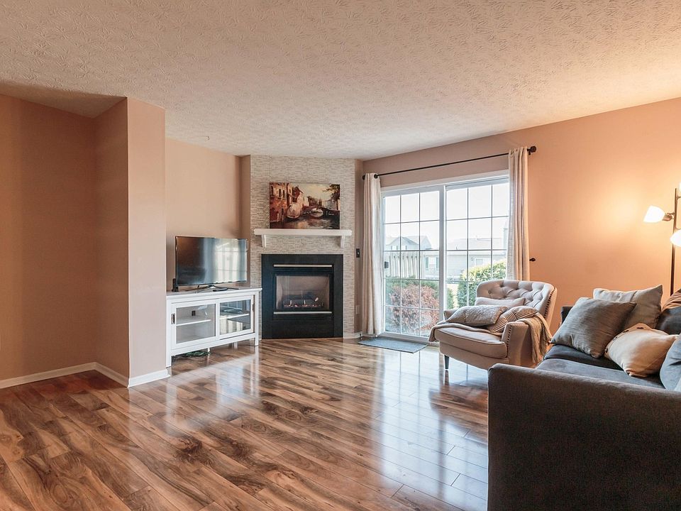 1st image of 727 Parkgrove Way