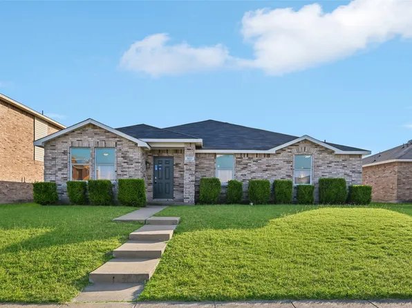 3037 Paint Brush Pl, Lancaster, TX 75134