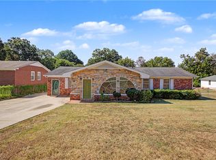 803 Gordon St, Anderson, SC 29626