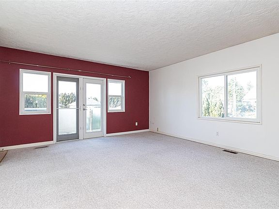 5th image of 3433 Bethune Ave