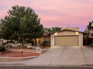 9117 Orlando Pl NE, Albuquerque, NM 87111