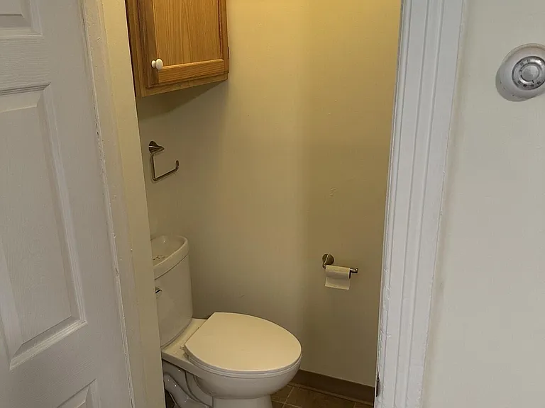 639 Shakespeare Ave — Photo 17