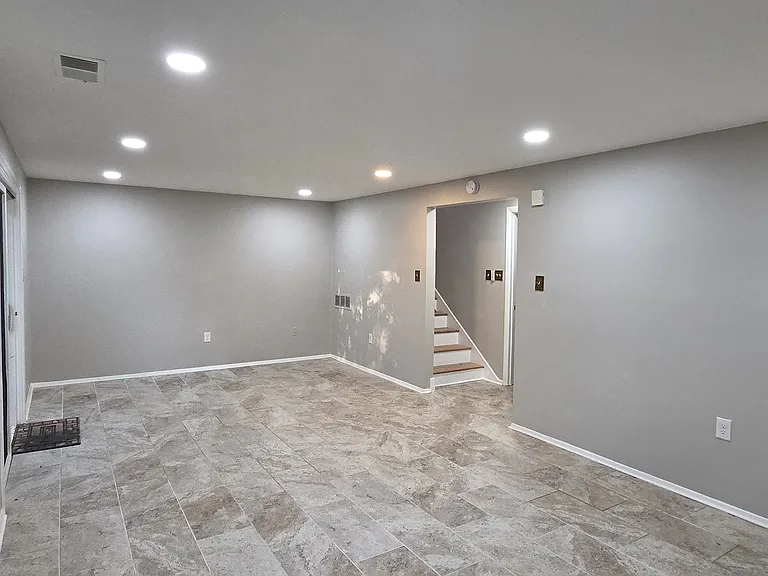 9943 Lake Landing Rd — Photo 32