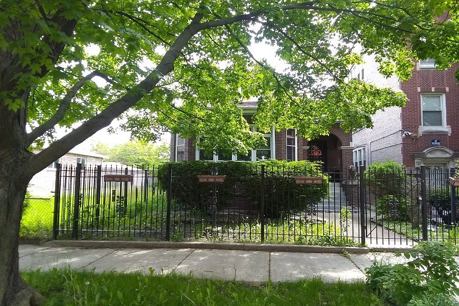 1st image of 7749 S Hermitage Ave