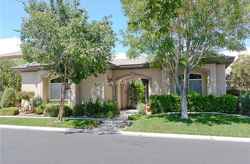 1st image of 9308 Fontainbleu Dr