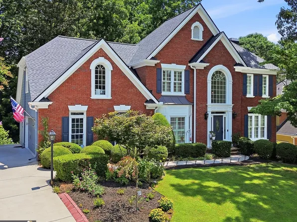 4015 Sunhill Ct, Woodstock, GA 30189