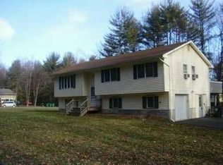 45 Valley View Rd, Bloomingburg, NY 12721