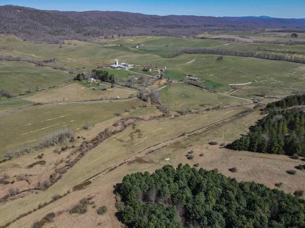 3874 Black Hollow Rd, Dublin, VA 24084