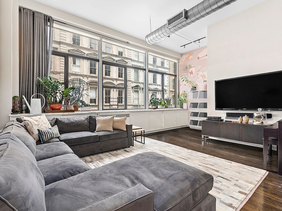 1st image of 137-141 Duane St #2A