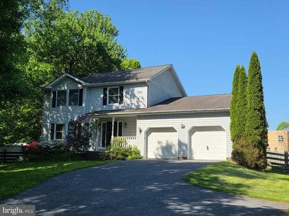 212 New Ave, Reisterstown, MD 21136