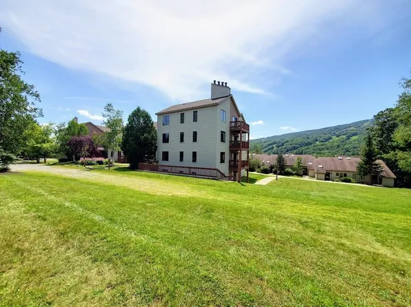 13 D Mountain Village #224, Dover, VT 05356