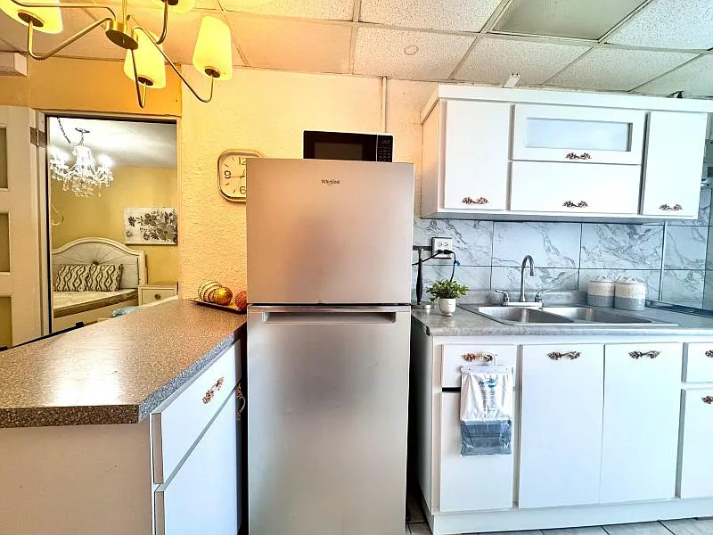 1 bed, 1.0 bath, 400 sqft, $800 — Photo 3