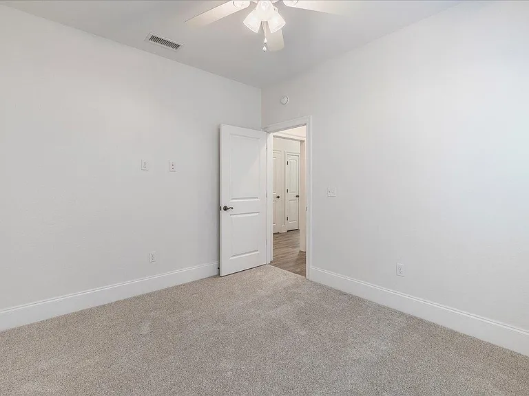 1544 Miccosukee Loop — Photo 35