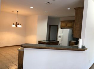 1632 Laurel Dr, Edmond, OK 73003