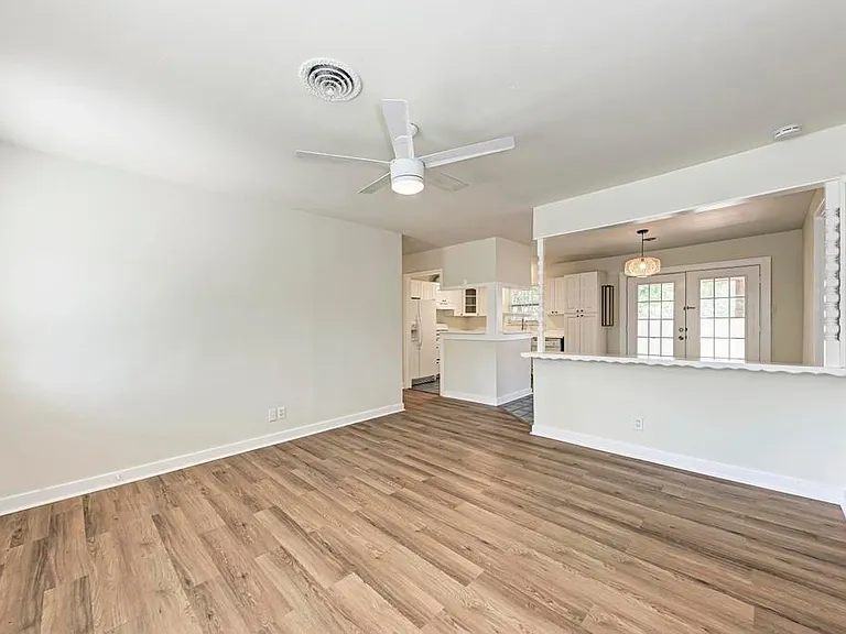6300 Betty Cook Dr — Photo 11