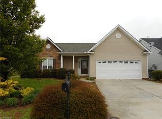 5838 Sycamore Glen Rd, Greensboro, NC 27405