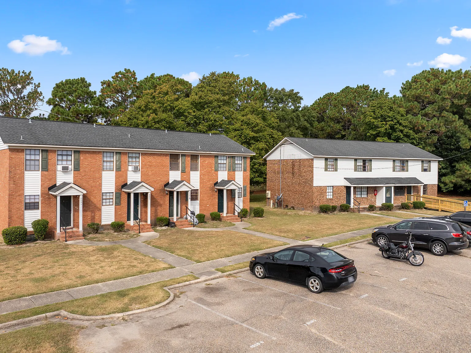 Camden Place Apartments — Photo 1
