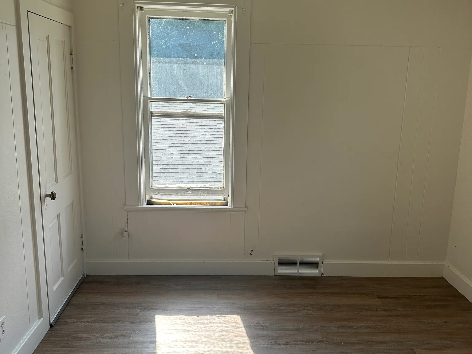 2 bed, 840 sqft, $1,300 — Photo 4