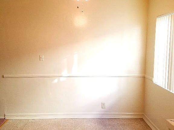 3rd image of 4041 W 134th St APT B