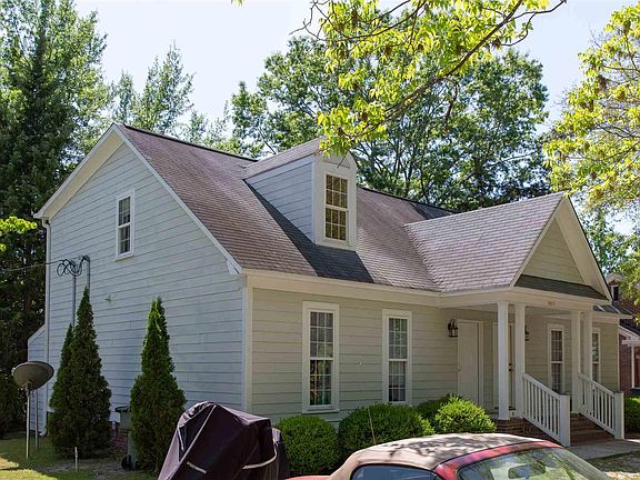 2nd image of 6211 Woodlawn Ave