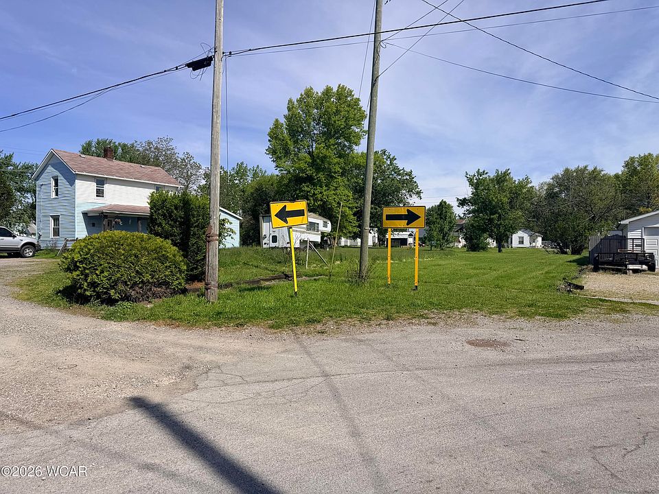1st image of 123 Flanders Ave